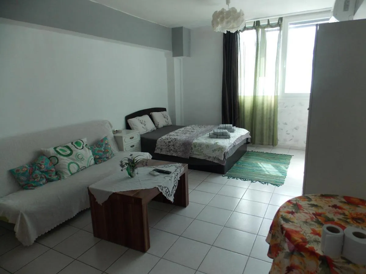 Daire Ladadika Studios Selanik
